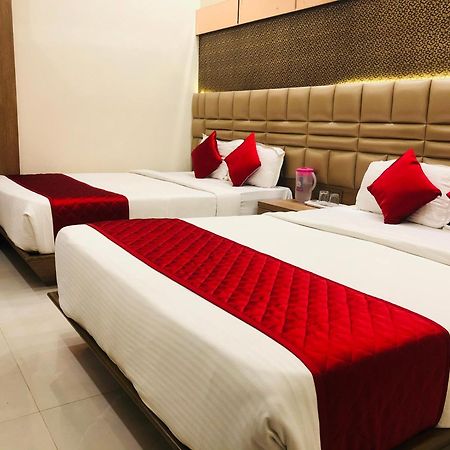 Hotel Guestinn Residency Mumbai Eksteriør bilde