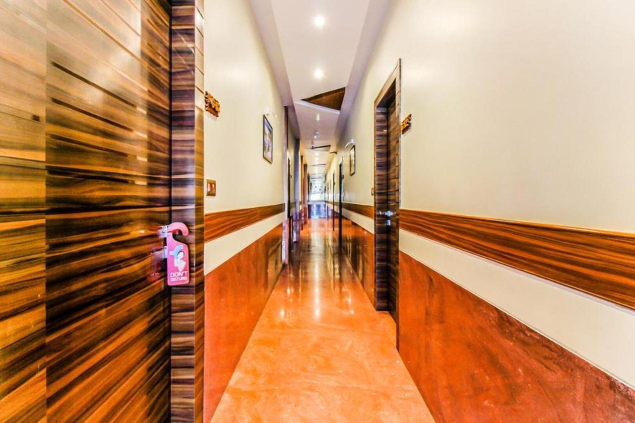 Hotel Guestinn Residency Mumbai Eksteriør bilde