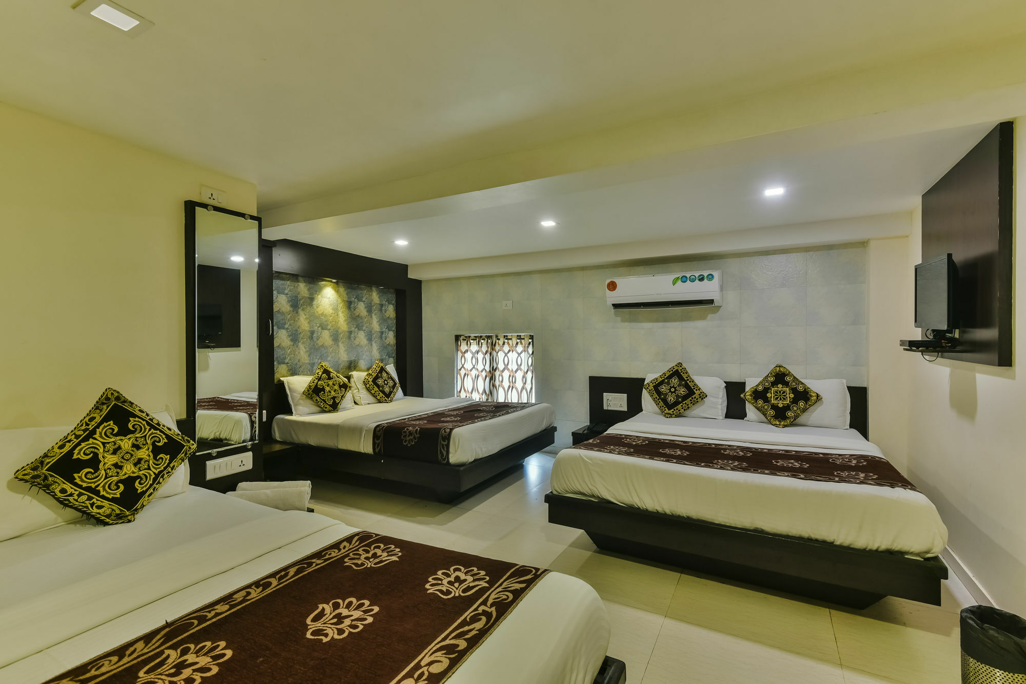 Hotel Guestinn Residency Mumbai Eksteriør bilde