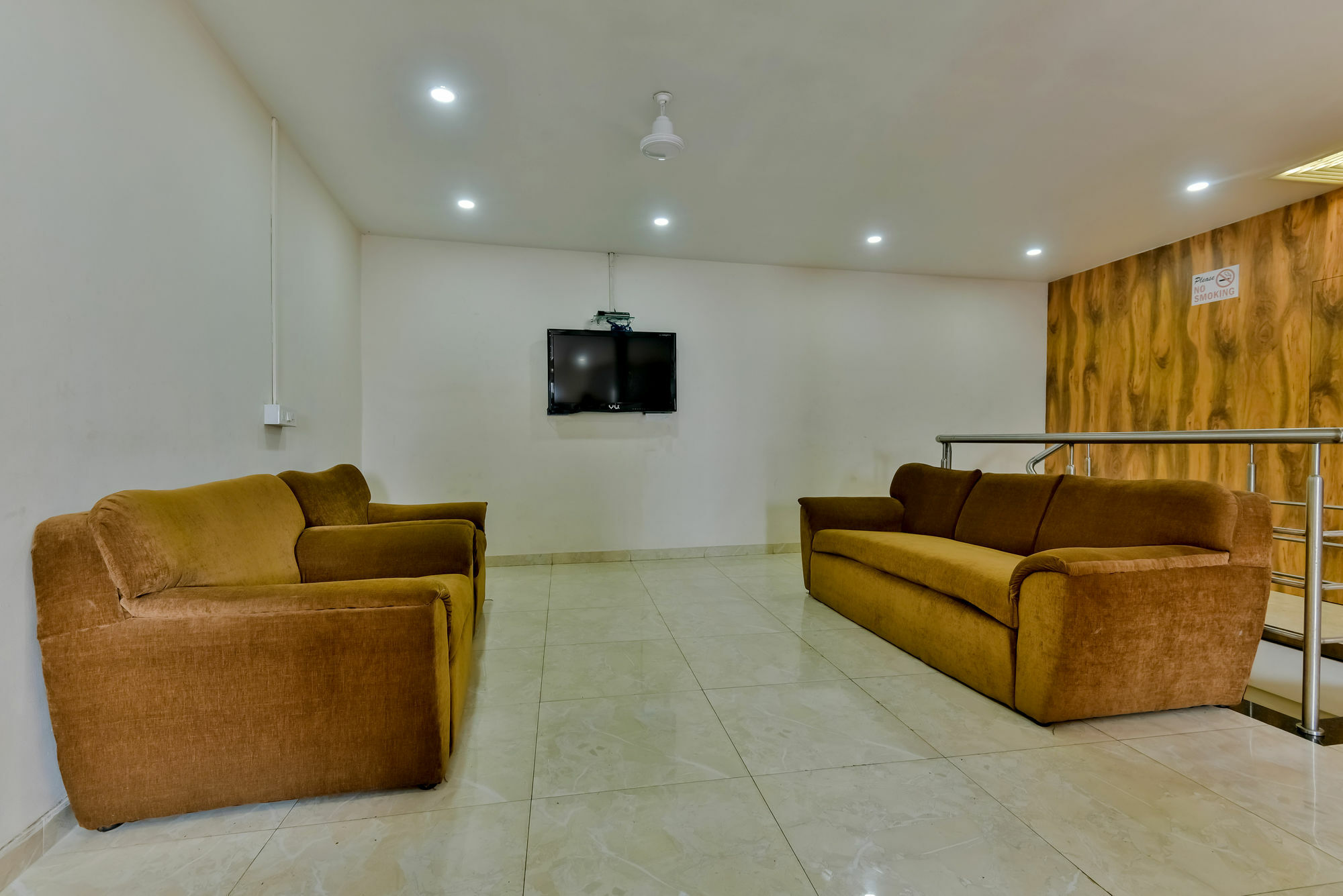 Hotel Guestinn Residency Mumbai Eksteriør bilde