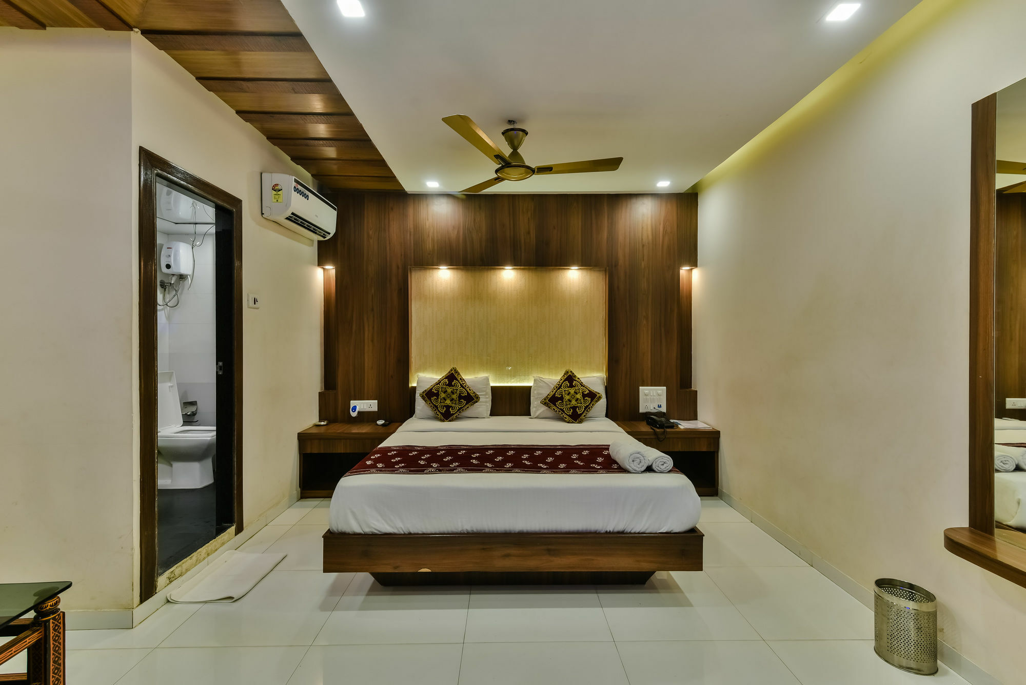 Hotel Guestinn Residency Mumbai Eksteriør bilde